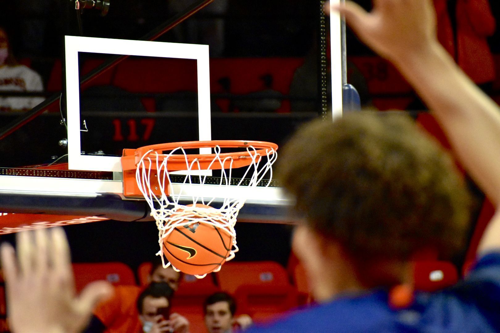 Photos: Illinois hosts St. Francis in season-opening exhibition